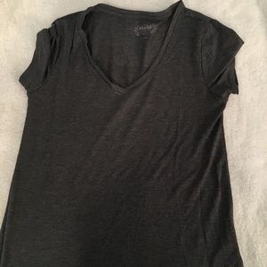 Dark grey basic t-shirt